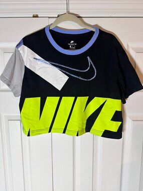 THE NIKE TEE Cropped Colorblock MEDIUM